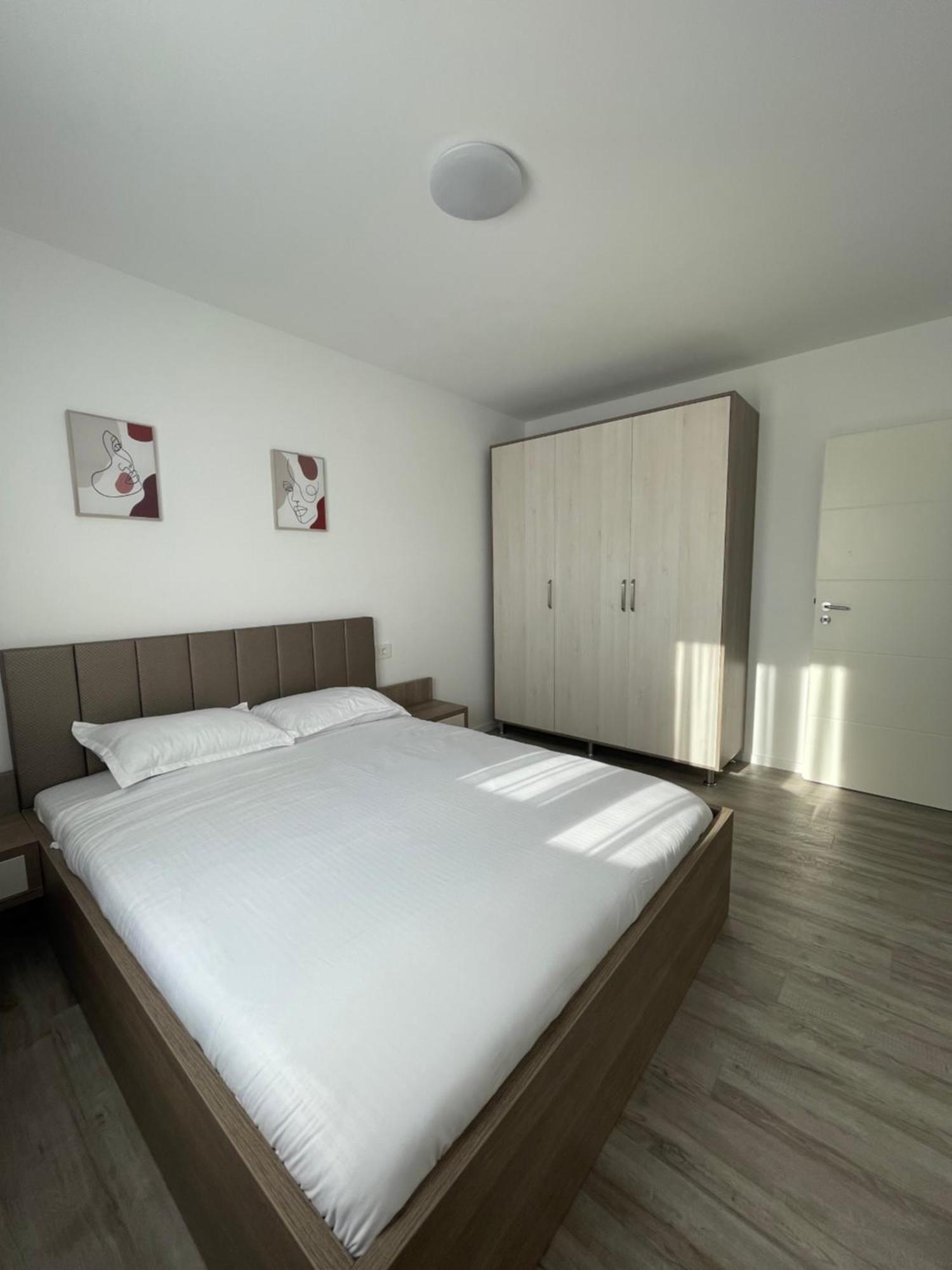 Comfort & Luxury Apartaments Pnmresidence تيميشورا المظهر الخارجي الصورة