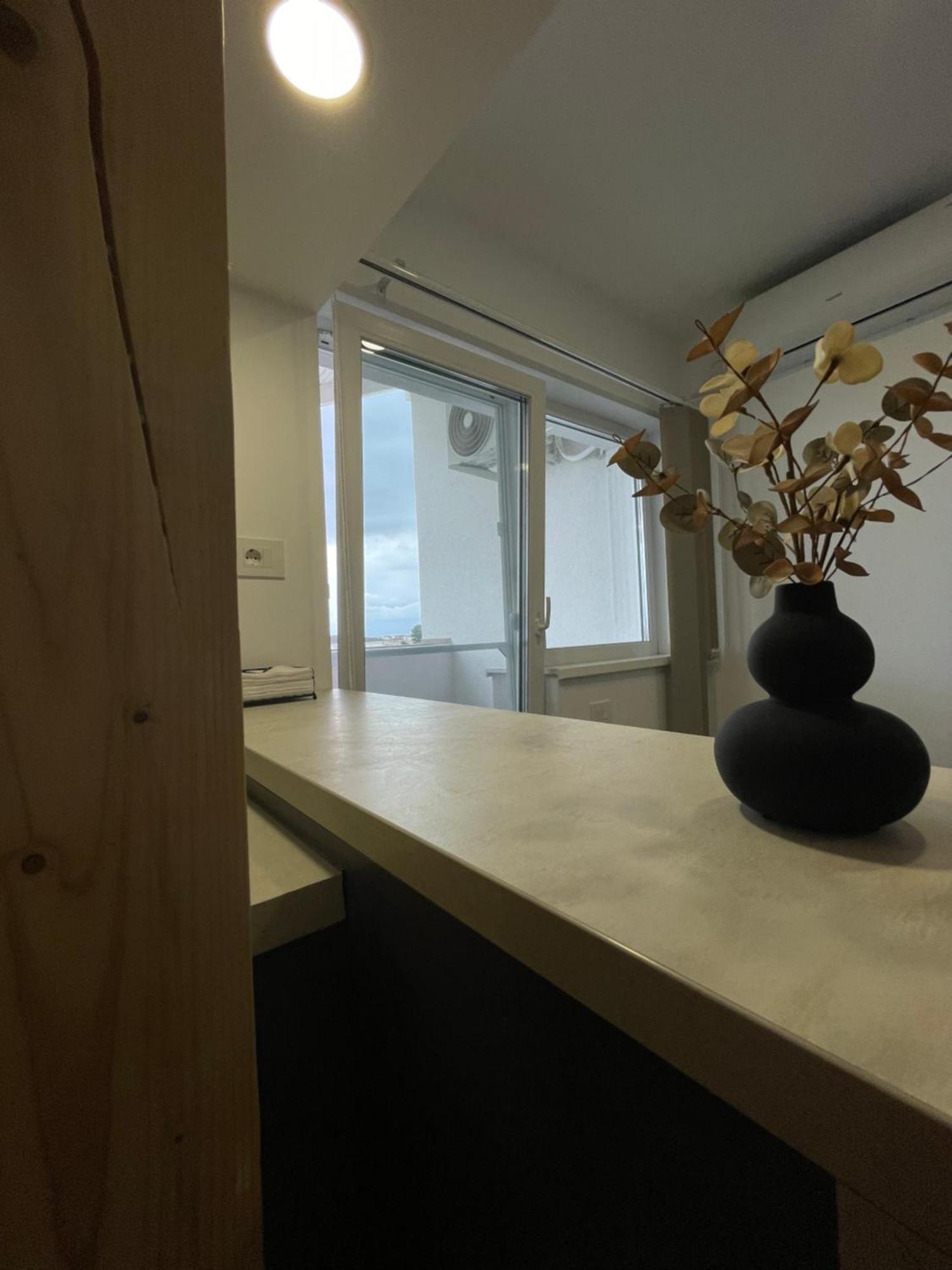 Comfort & Luxury Apartaments Pnmresidence تيميشورا المظهر الخارجي الصورة